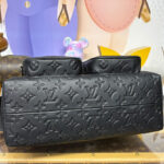 Louis Vuitton Hobo Cargo M14778 Black